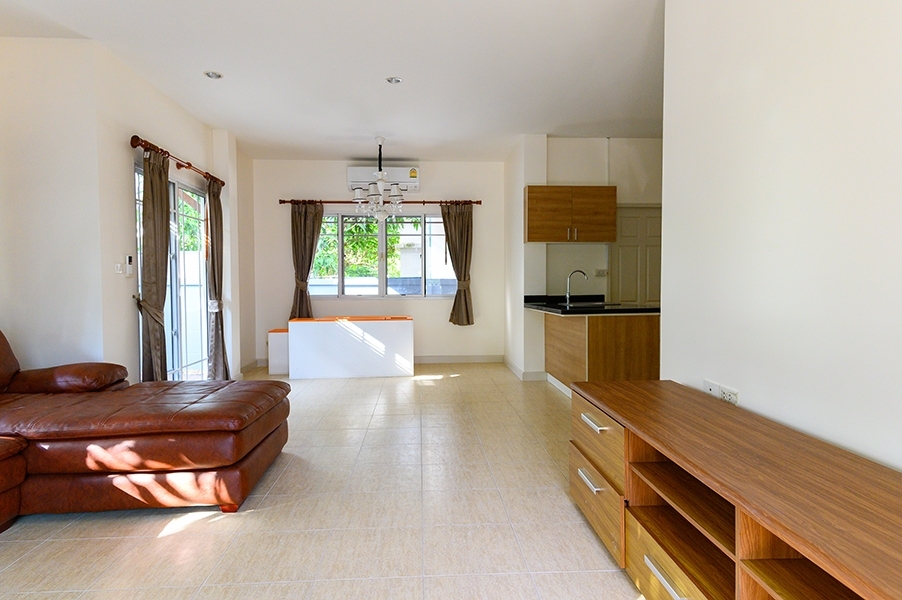 MWW222 ขายบ้านเดี่ยว หมู่บ้านสราญสิริ ถนนปัญญารามอินทรา